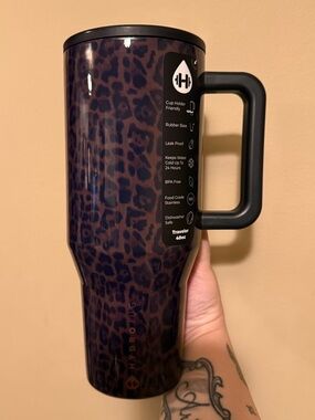 HydroJug X ACTA - 40oz Traveler - LUXE